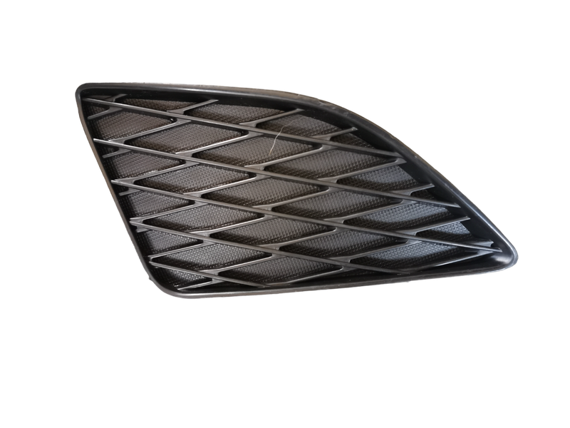 Front Bumper Grille Compatible with Toyota Corolla TT120/RunX 2002-2004 - Right Side