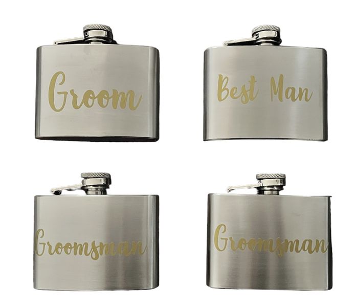 Celebrate the Groom with this stunning Hip Flask Gift Pack