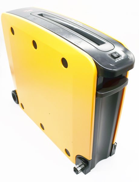 Durable Paper Shredder with 5L Waste Paper Bin