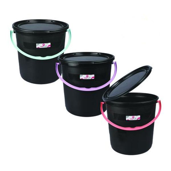 Plastic Bucket With A Handle And Lid - 3 x 20L