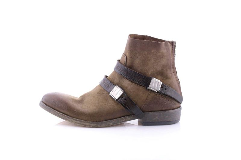 Men's ankle leather boot with double strap