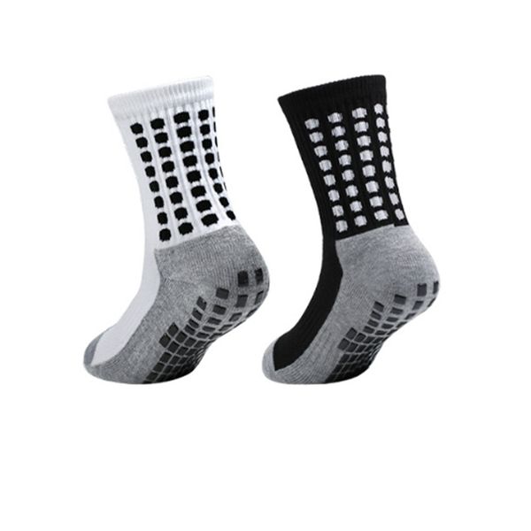 2 Pairs Professional Football Mid-Calf Socks