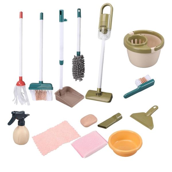23 Piece Pretend Play Housekeeping Cleaning Set