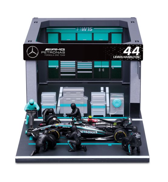 Bburago 1/43 Mercedes-AMG F1 W15 2024 Pit Pass #44 L. Hamilton (33cm Long)