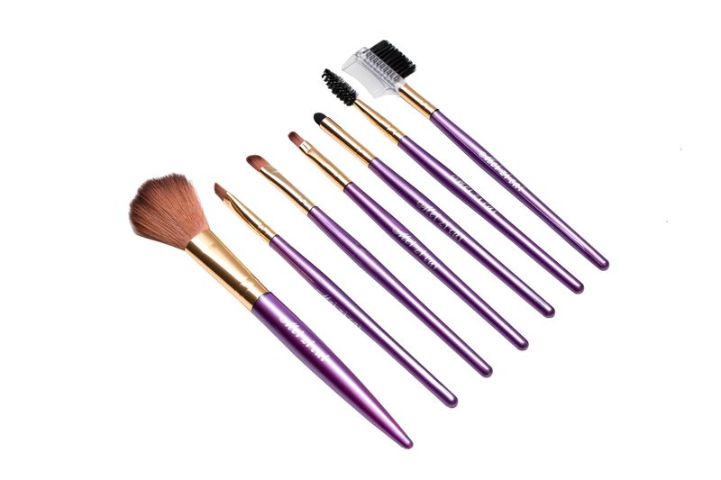 7 Piece Stylish Makeup Brush Set