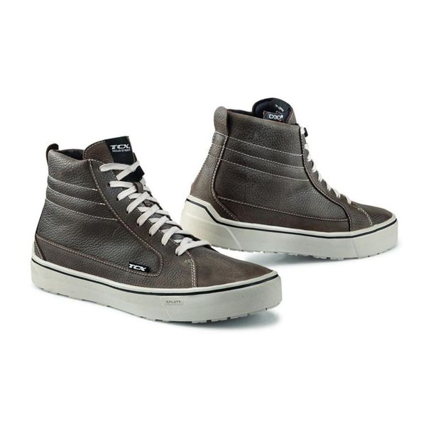 TCX Street 3 Waterproof Boots / Brown