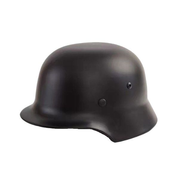 WWII German M35 Style Helmet - Replica Collectible