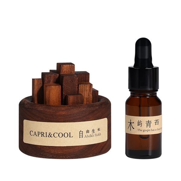 CAPRI&amp;COOL Flameless Diffuser Wood Gift Set, Moss on Wood Scented Oil Kit