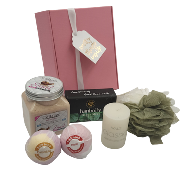 Body Scrub &amp; Candle Gift Set
