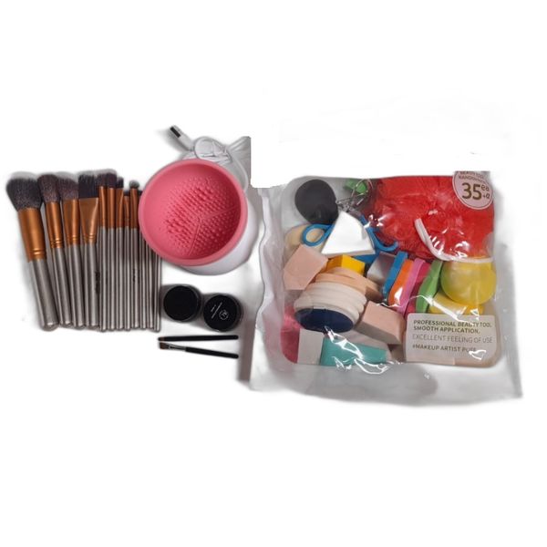 Make-up Tool Set With Brush Cleaner