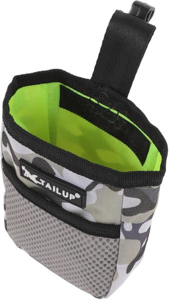 Tail Up Waterproof Foldable Training Treat Pouch Pet Bag