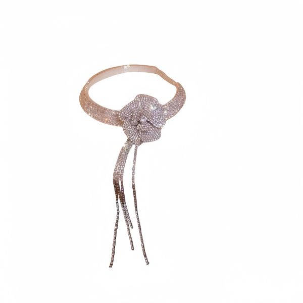 Luxe Full Crystal Flower Choker