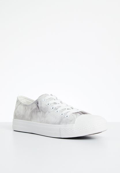 Women's Miss Black Baker 7 Sneaker - Grey Tyedie