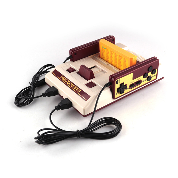 The Family Computer Retro Game console with 132 in 1 game.
