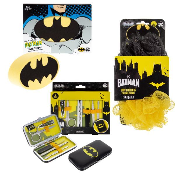 Batman Mens Grooming 3 Pc Gift Set -Nail Kit, Body Loofah Duo &amp; Bath Fizzer