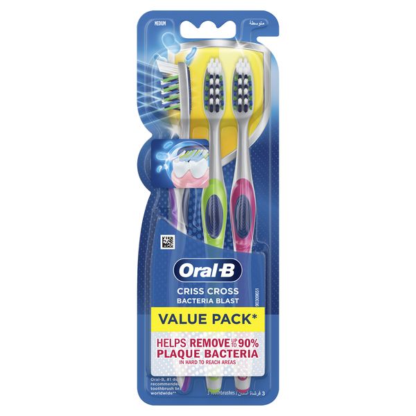Oral-B Manual Toothbrush Bacteria Blast Medium 3ct