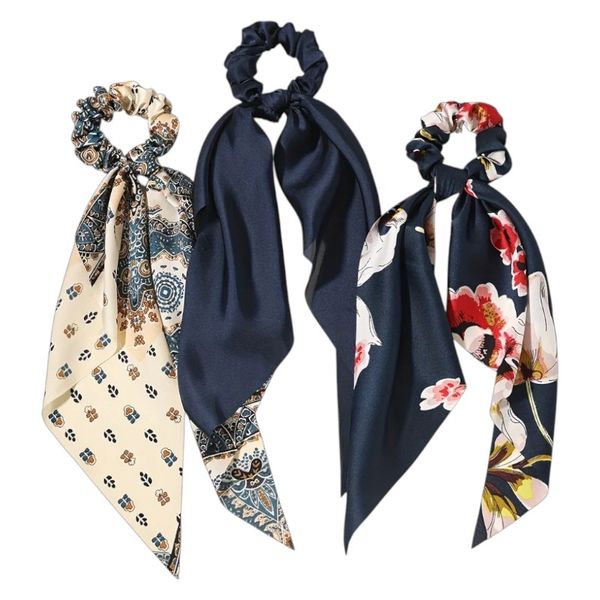 Pack Printed Fabric Bow Scrunchies image