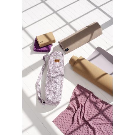 https://media.takealot.com/covers_images/ac635c6353714005b2105e068a2a169a/s-pdpxl.file