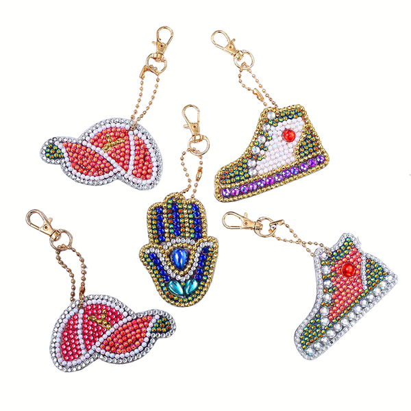 Crafty Dots - Diamond Painting Keyring Kit Set - Sneaks and Caps Fun