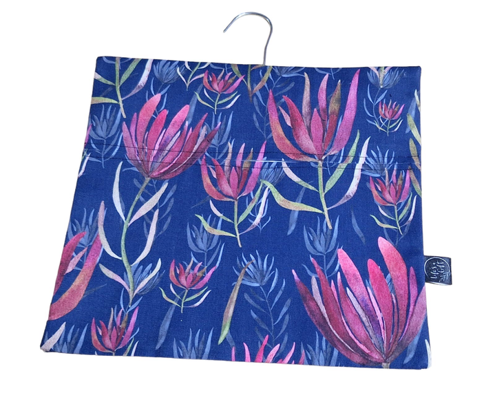 Laundry Peg Bag - Thin Petal Flowers in the Air