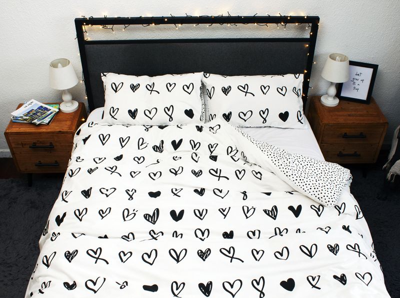 Humble Saffa - 100% Cotton Percale Duvet Cover - XOXO Print