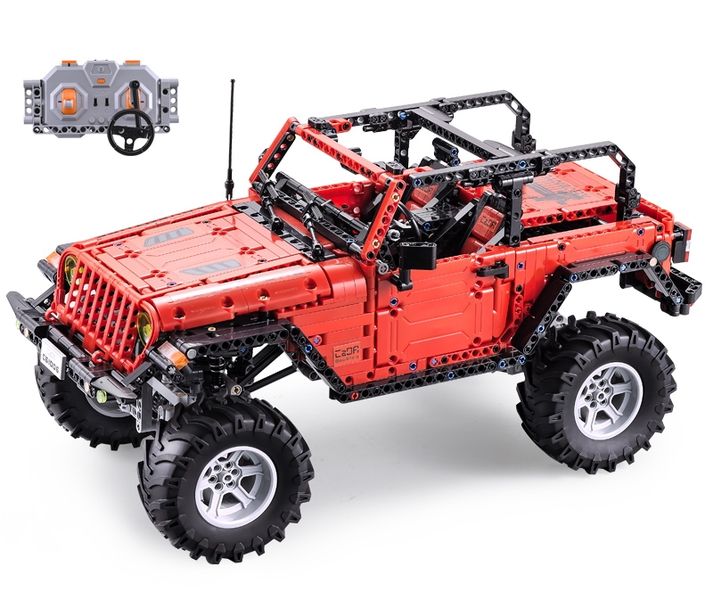CaDA Tech R/C Adventurer - Jeep - 1941-Piece - 46cm Long