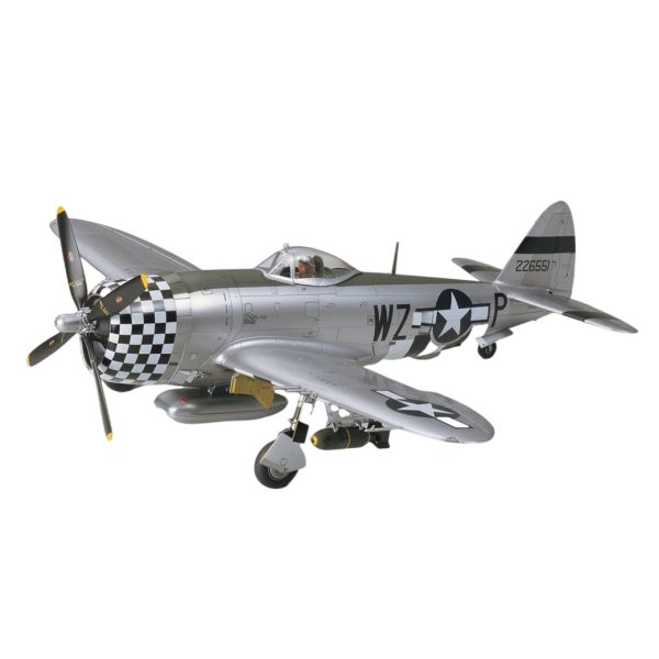 Tamiya 1/48 Republic P-47D Thunderbolt Bubbletop Plane Plastic Model Kit