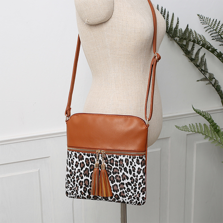 Animal print hot sale messenger bag