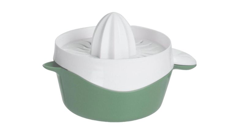 Plastic Green Fruit Juicer