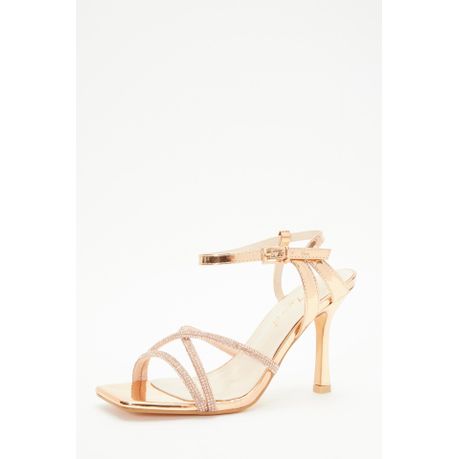 Rose gold clearance heels quiz