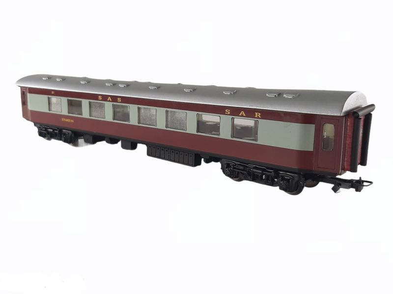 South African Railways Model Train : Transkaroo Lounge Wagon