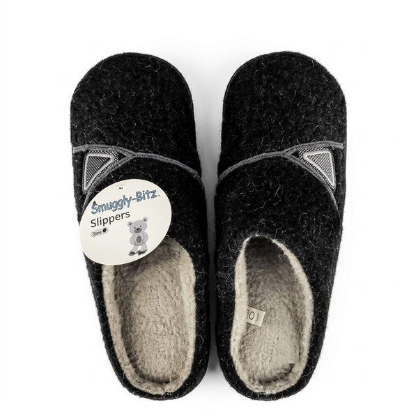 Everyday Comfort Classic Black Slip-On Slippers