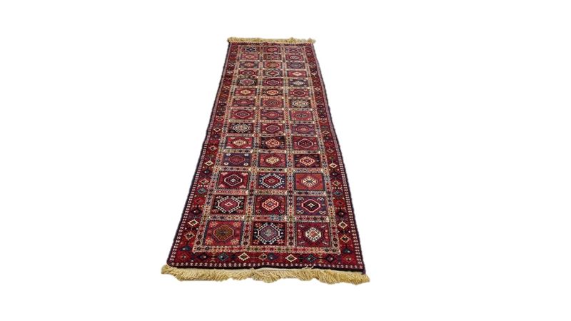 Very Fine Persian Yalemeh Carpet - Hand-Knotted - 302cm x 84cm