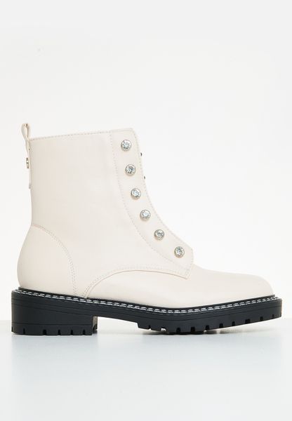 Notara lace up boot