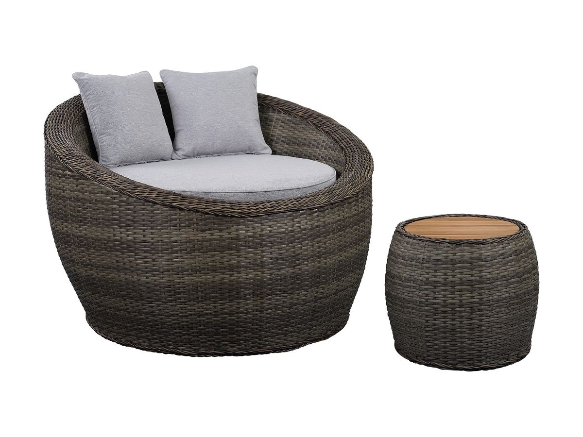 George & Mason - Rattan Snuggle Chair & Stool Set
