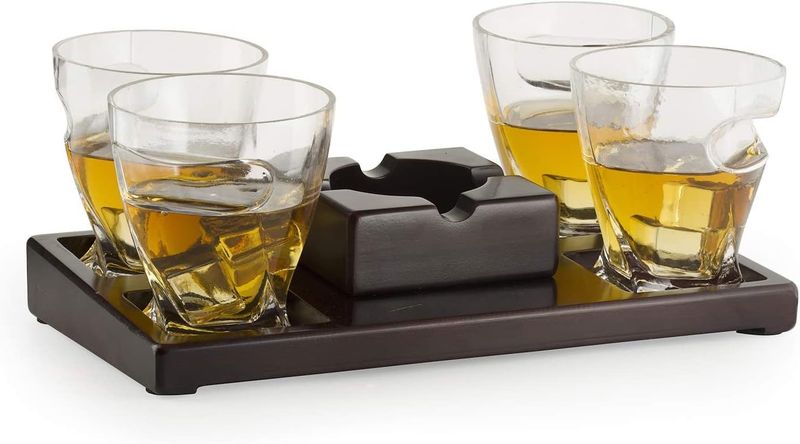 The Wine Savant Cigar Holder Whiskey Glasses Set