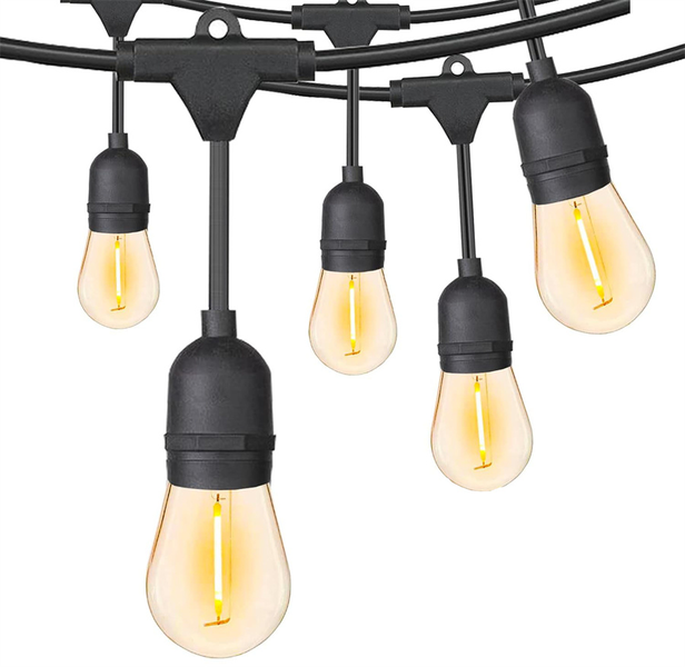 100-meter string of 200 LED outdoor garden lights