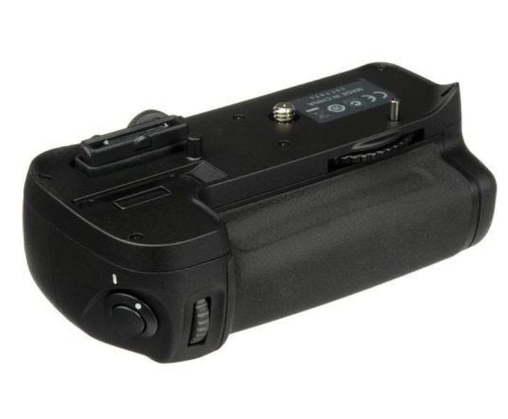 Battery Grip Compatible with Nikon D7100 / D7200 (MBD15)