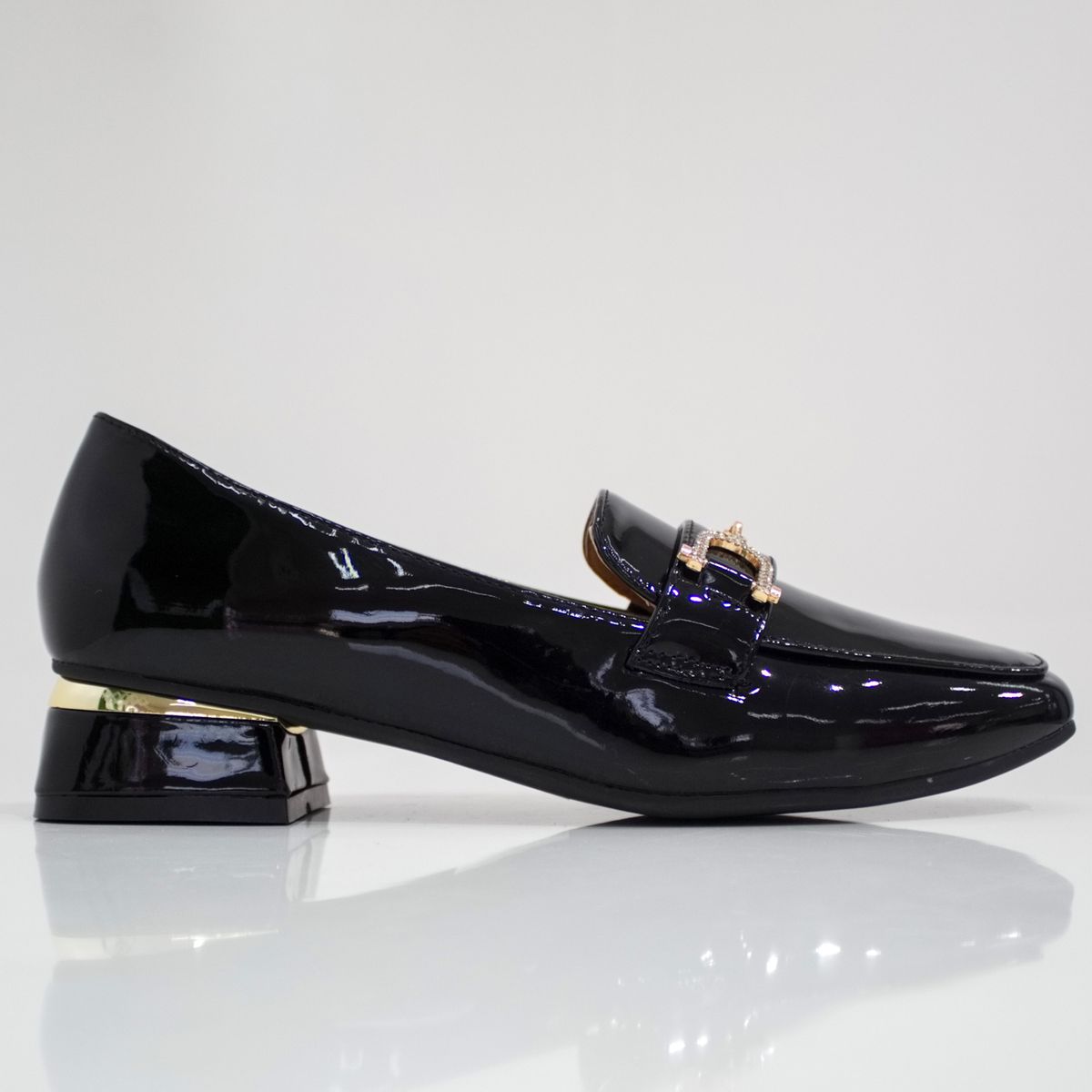 LaMara Paris Venecia 3 cm Flat Heel Moc With Link Trim Pu Black | Shop ...