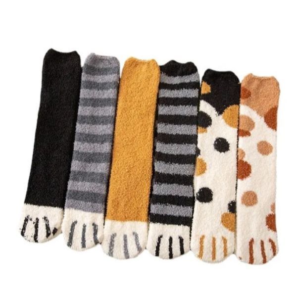 Cat Paw Winter Socks