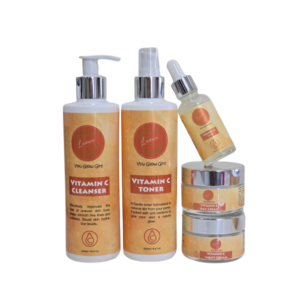 Lueur Women's Vitamin C Skincare Bundle