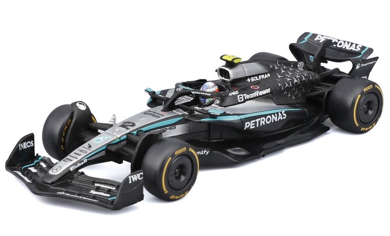 Bburago 1/43 Mercedes-AMG F1 W16 2025 with Collectors Hard Case #12 Kimi