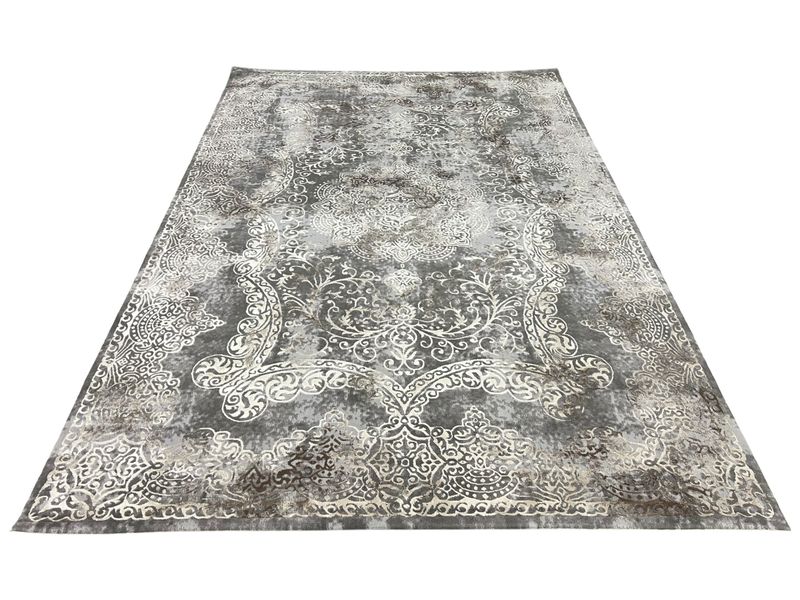 Beautiful Machine Made Turkish Rug/Carpet 300 x 200cm / 3x2m