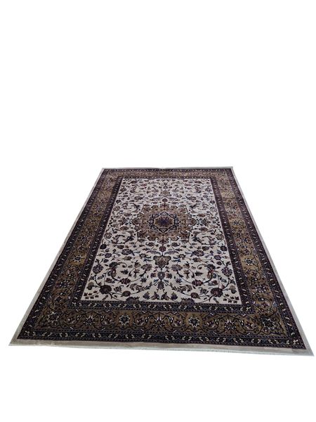 Beautifull Machine Made Carpet 290 X 200