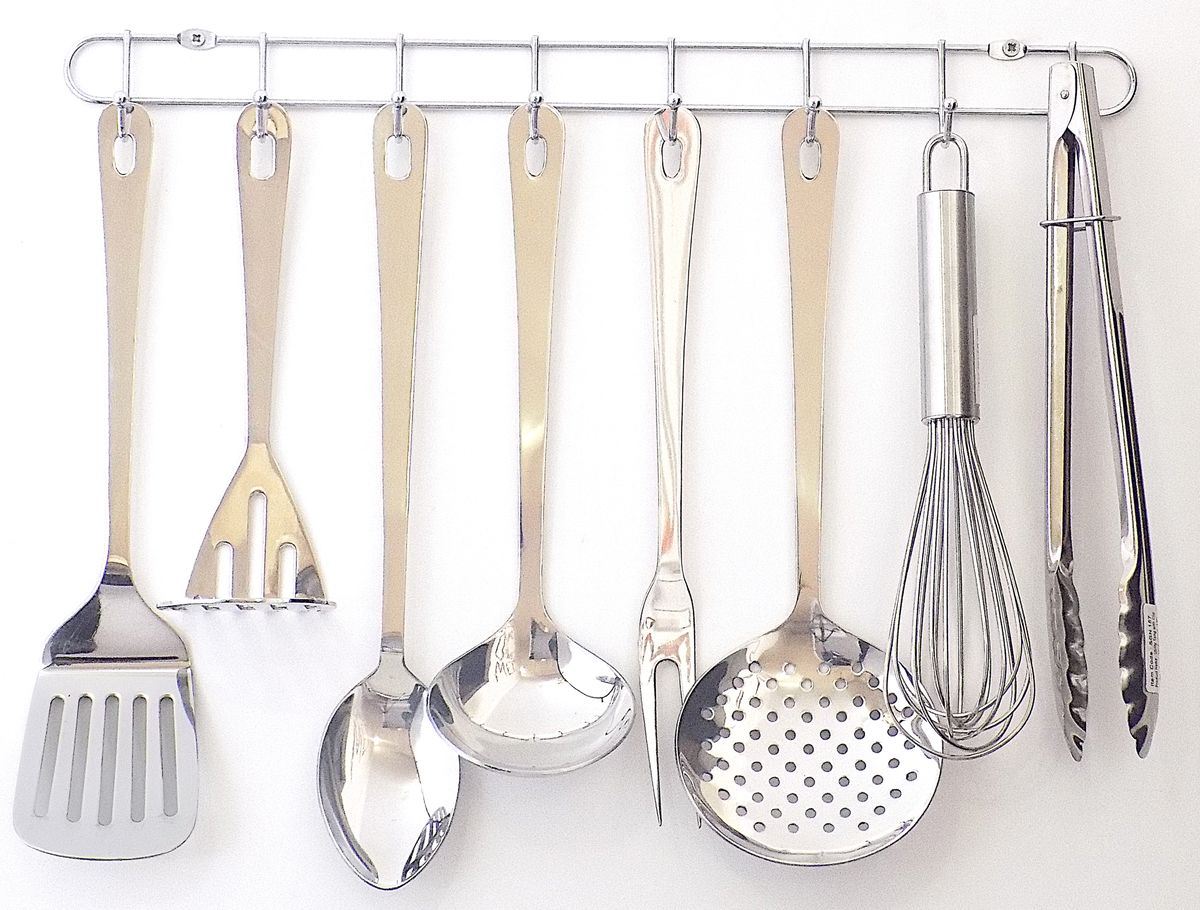 Elegant Hanging 8 Piece Utensils Set Stainless + Chrome hook Buy