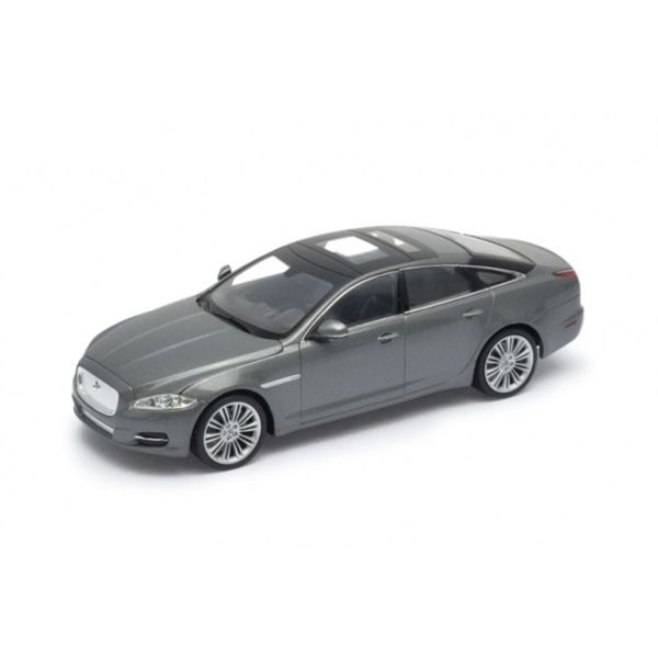Welly 2010 Jaguar XJ Scale 1/24 - GREY