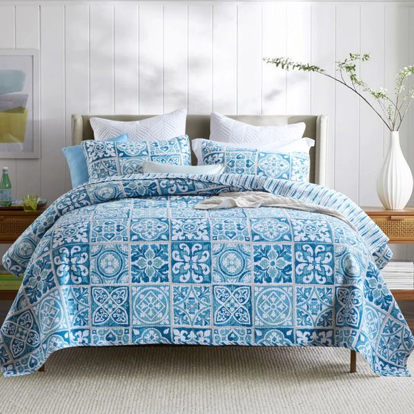 Luxurious Secgo Floral Bedspread 100% Cotton Quilted - LightBlue