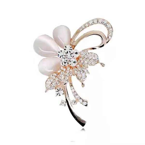 New Rhinestone Brooch Women's Fashion cCothing Accessories