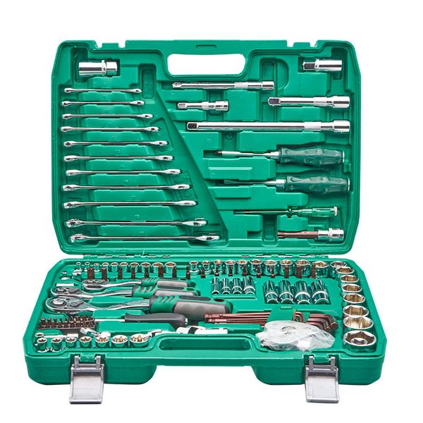121-Piece Auto Repair Tool Set