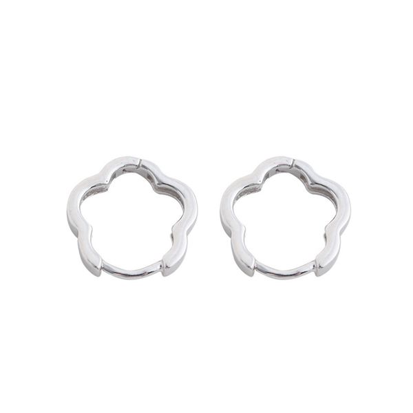 Hollow Flower Shape Hoop Earrings